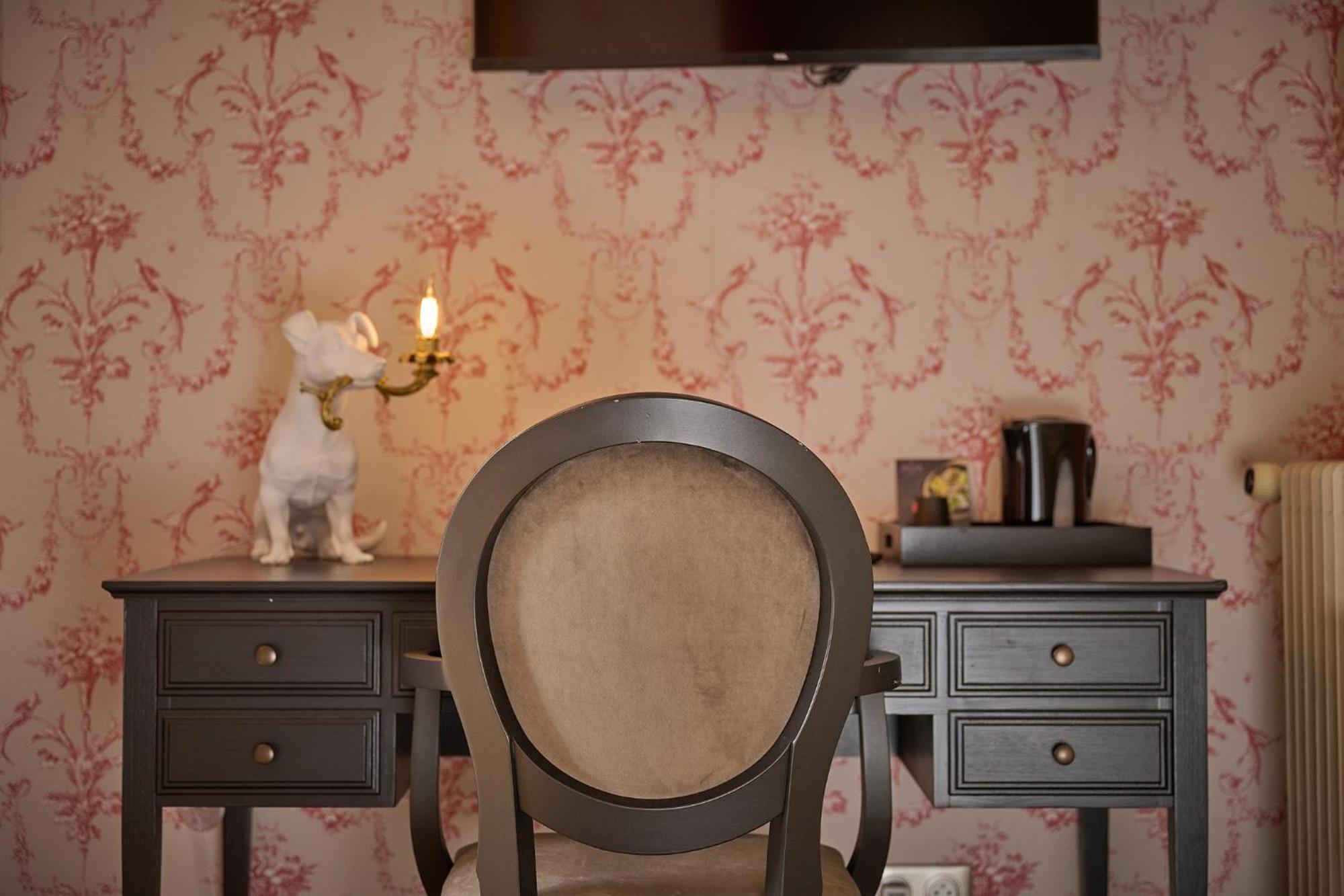 Hotel Du Chateau Bois Guibert Bonneval エクステリア 写真
