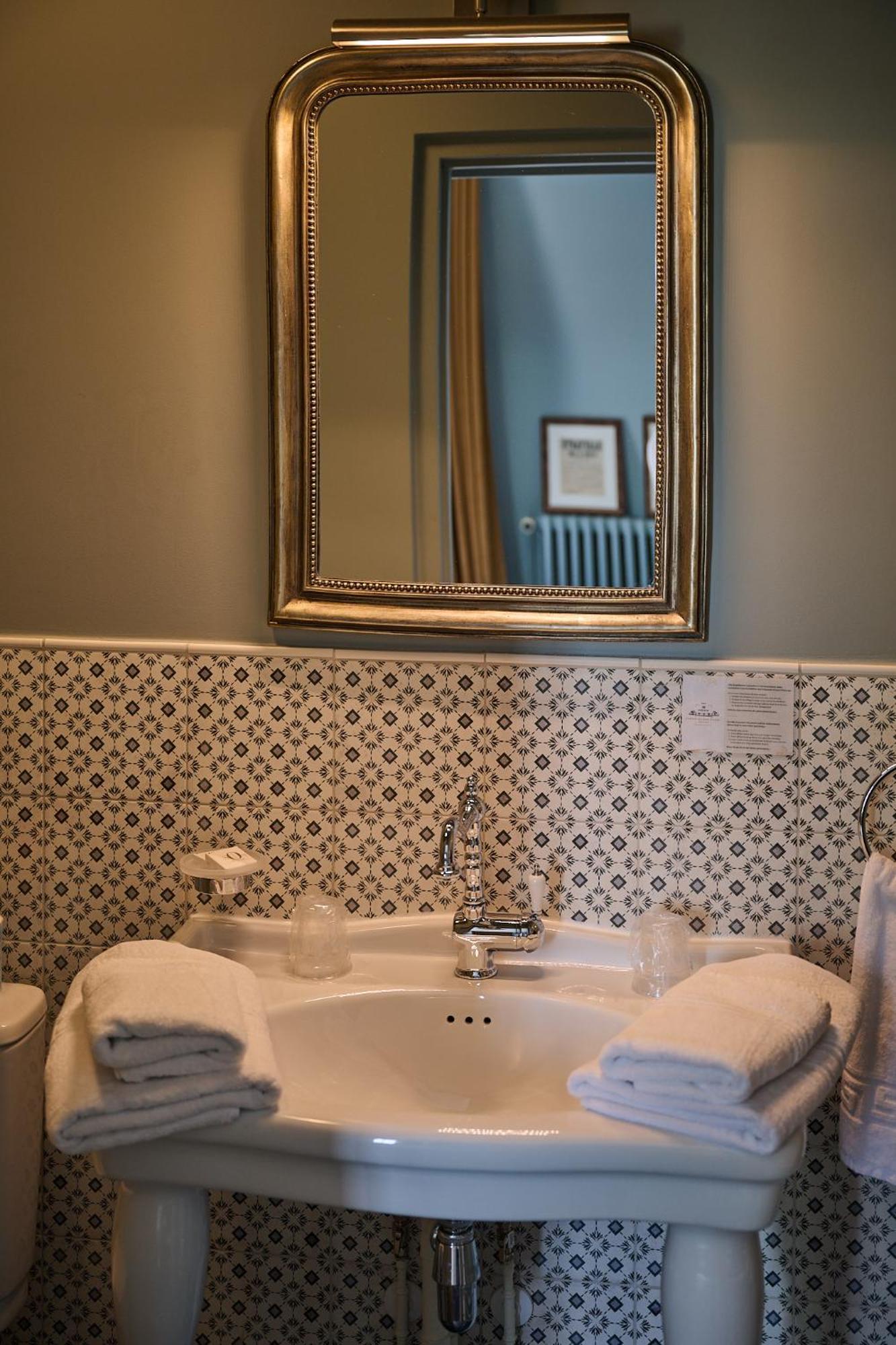 Hotel Du Chateau Bois Guibert Bonneval 部屋 写真